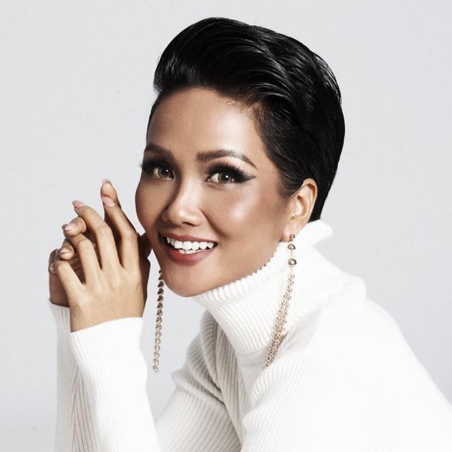 Hoa hậu HHen Niê nhập viện vì ngộ độc thực phẩm, phải huỷ bỏ lịch trình