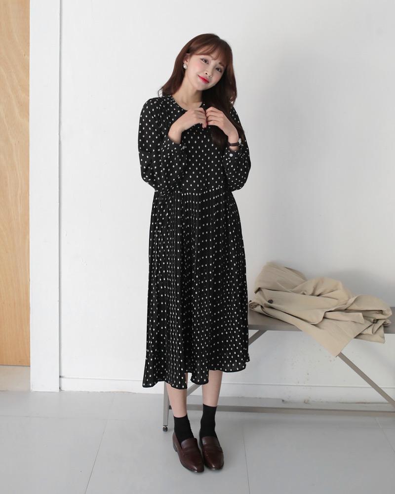 Không thích kẻ sọc, đã có chấm bi, mùa hè này quá nhiều họa tiết đẹp!