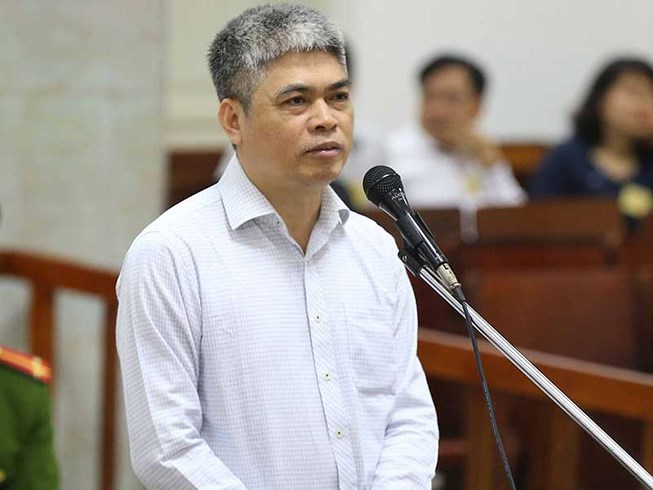 Vừa cùng ông Đinh La Thăng lĩnh án, Nguyễn Xuân Sơn lại hầu tòa