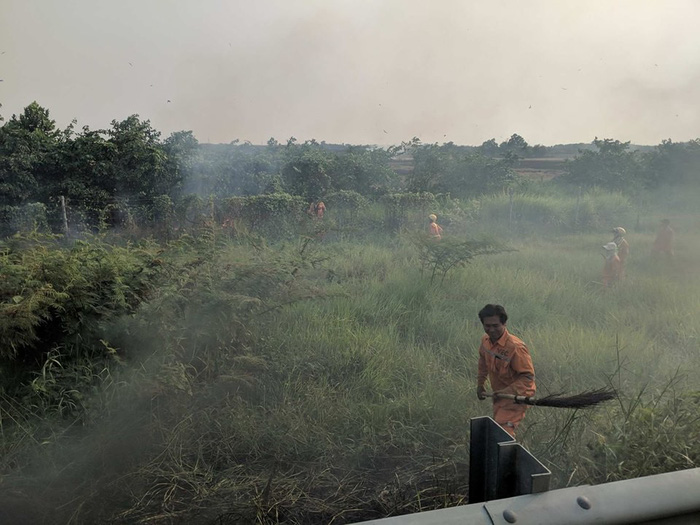 Khói mù mịt, tông xe liên hoàn trên cao tốc TP.HCM - Long Thành - Dầu Giây