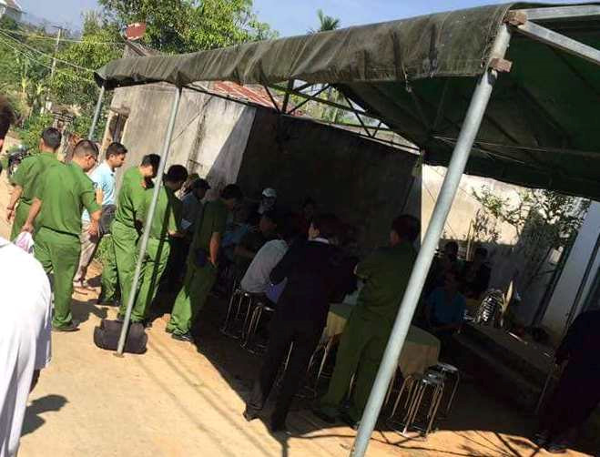 Phát hiện thi thể cô gái 9X bên dòng suối cạn