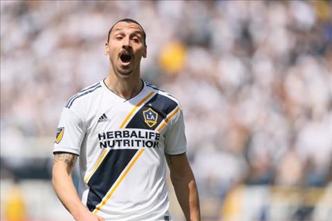 Tiết lộ: Ibrahimovic chê 100 triệu USD từ Trung Quốc