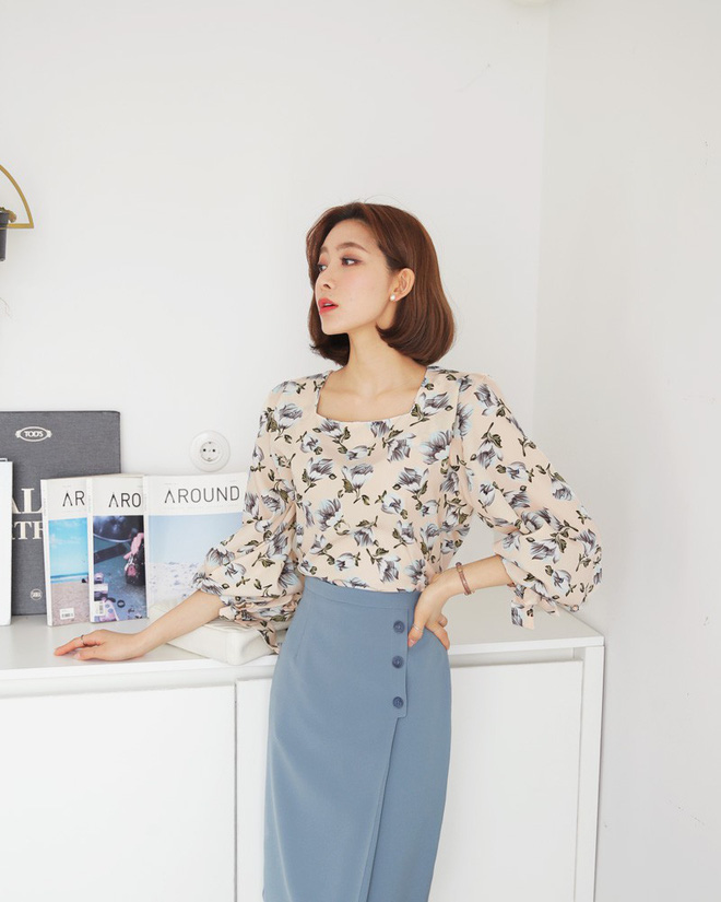 Vừa cổ điển lại nữ tính, áo cổ vuông dự là item sẽ được các nàng thi nhau tìm mua hè này Vừa cổ điển lại nữ tính, áo cổ vuông dự là item sẽ được các nàng thi nhau tìm mua hè này