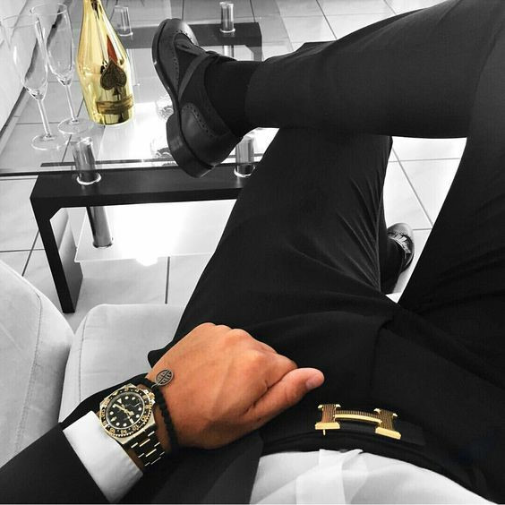 Những lưu ý quan trọng nam giới nên biết khi chọn đồng hồ