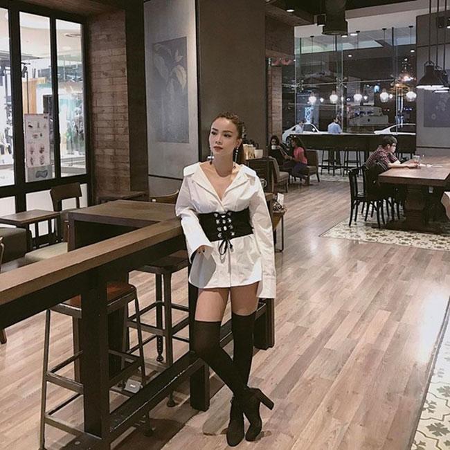 Chọn sơ mi trắng như Phạm Hương, Hà Hồ đảm bảo mặc không bao giờ thấy chán