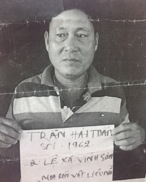 Bắt ông trùm cung cấp tử thần cực lớn