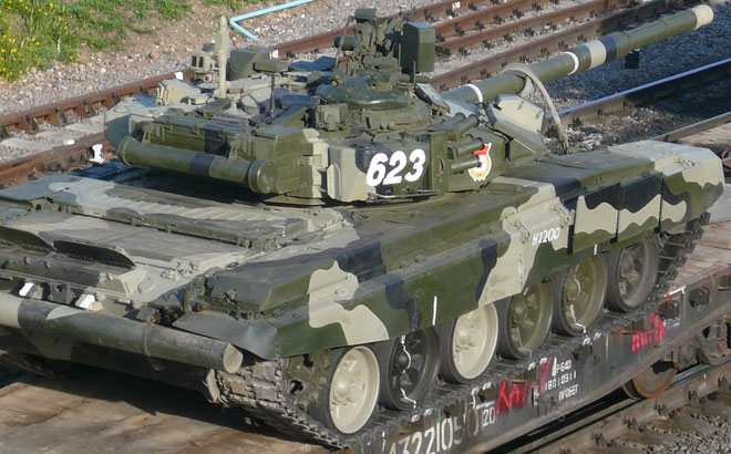 Xe tăng T-90S về Việt Nam - tàu Ocean Energy đang nhận hàng ở cảng?