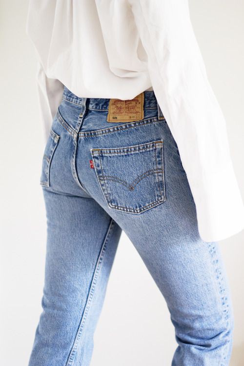 Chọn quần jeans chỉ cần chọn kiểu quần có đường may này, vòng 3 của bạn sẽ được nâng lên tức thì Chọn quần jeans chỉ cần chọn kiểu quần có đường may này, vòng 3 của bạn sẽ được nâng lên tức thì