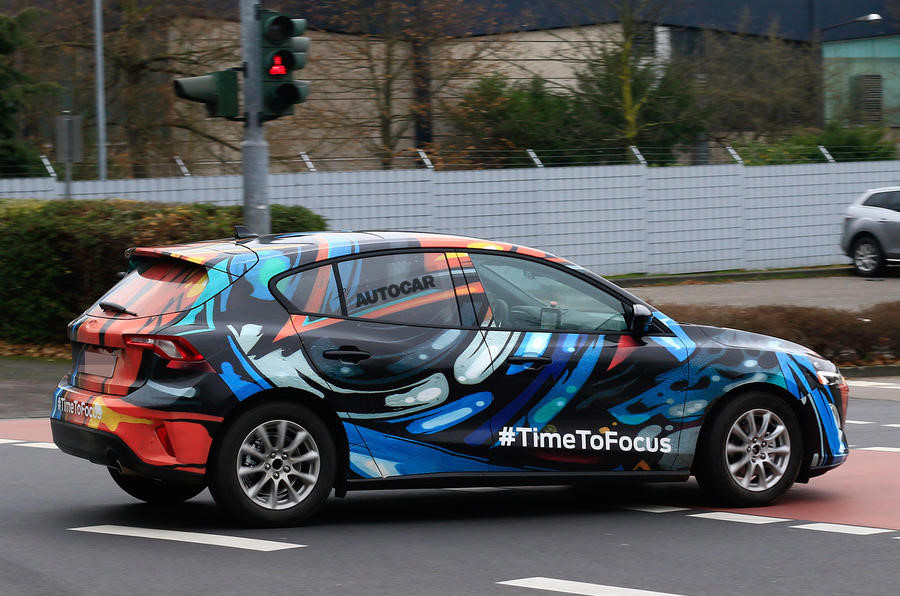 Ford Focus thế hệ mới sẽ ra mắt vào ngày 10/4