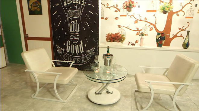 17 tuổi làm bạn gái 19 tuổi mang bầu, chàng trai bị loại thẳng bởi cô gái hám sắc