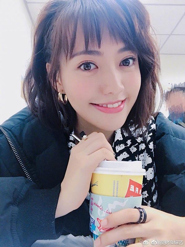 Nếu bất ngờ khi thấy con gái Triển Chiêu Tiêu Ân Tuấn đã 22 tuổi có lẽ bạn đã già!