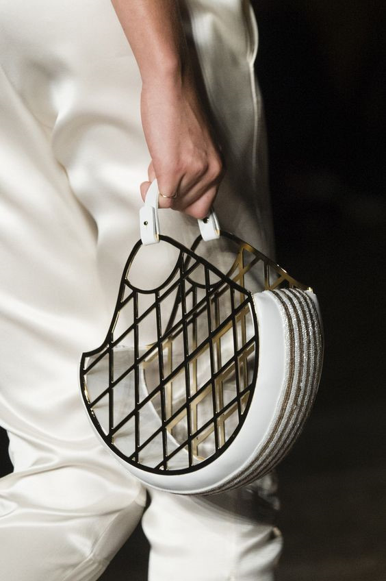 4 mẫu túi xách đang được sao Việt ưa chuộng