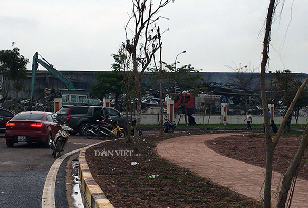 Cháy KCN Hải Yên: Lửa đã tắt, một cảnh sát PCCC nhập viện