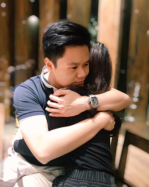 Bạn gái thiếu gia Phan Thành đẹp và sang chảnh đúng chuẩn con nhà giàu