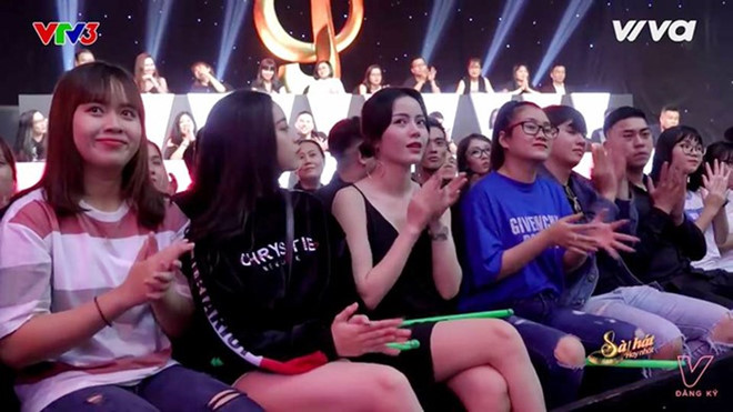 Nữ khán giả xinh đẹp được tìm kiếm sau chương trình Sing My Song