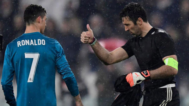 Vua Ronaldo phi thường: Bí quyết cải lão hoàn đồng của Zidane