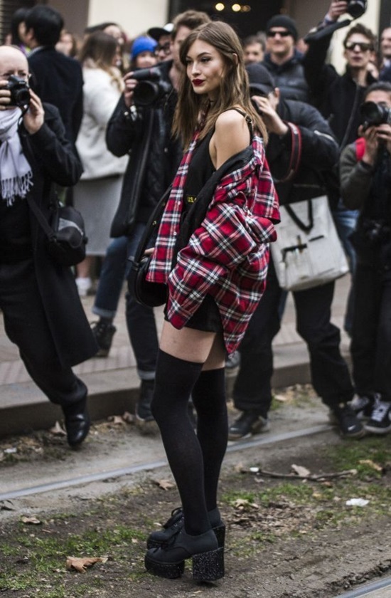 Các gợi ý phối đồ với họa tiết kẻ nổi trội năm 2018