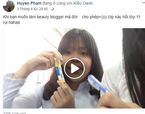 Nữ sinh Sài Gòn đang diễn sâu bất ngờ bị cô giáo gọi đọc bài