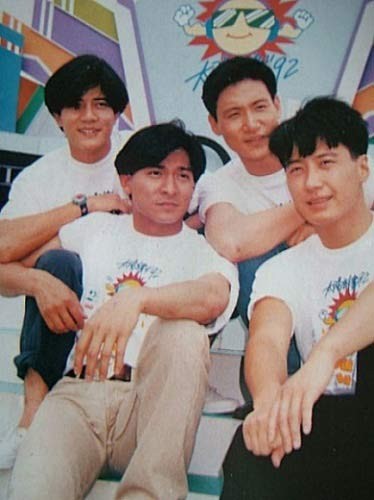 Tứ đại thiên vương lẫy lừng châu Á: Người chung thuỷ với mối tình hàng chục năm, kẻ thay bồ như thay áo