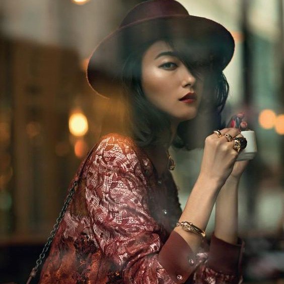 Đàn bà không xinh đẹp thì cũng nhất định không được để đàn ông nhìn thấy phải lắc đầu