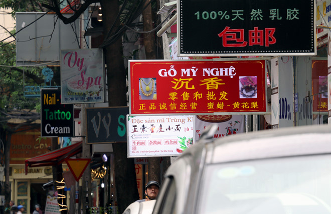 Yêu cầu chấn chỉnh ngay tình trạng ‘phố Tàu, nước Nga’ ở Nha Trang