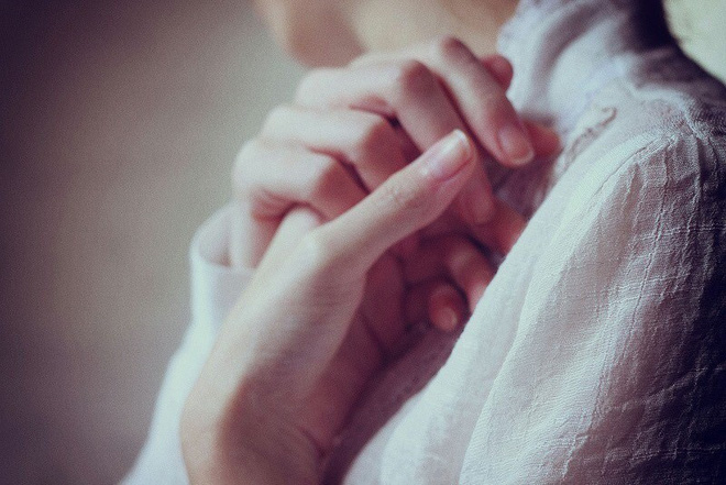 Đàn bà khi phát hiện chồng ngoại tình thì đừng nghĩ đánh ghen hay đánh phấn, thứ này mới là điều quan trọng hơn cả!