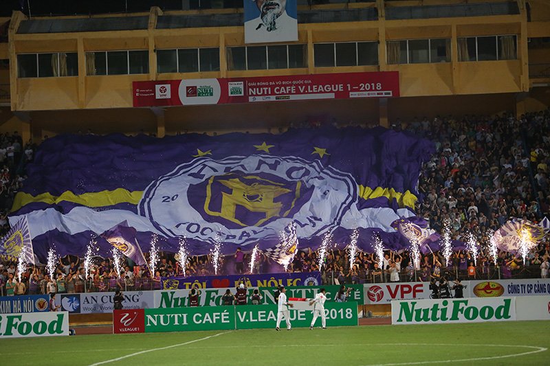 Hàng Đẫy thành chảo lửa: Bầu Hiển được đền đáp?