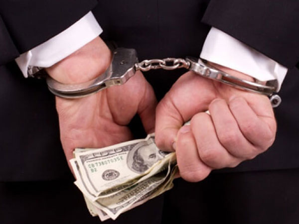 1 vụ tham ô, gần 7 năm xử chưa xong