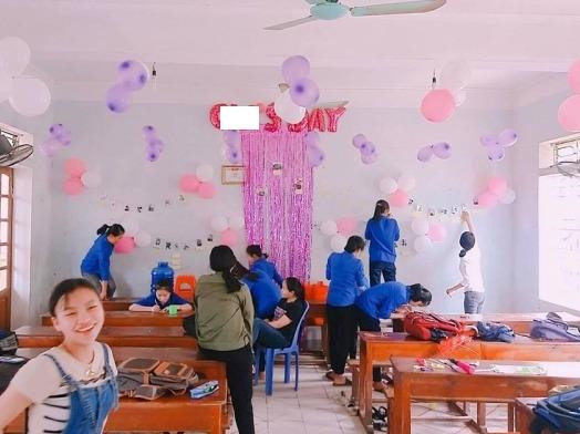 Nữ sinh Nghệ An tổ chức tiệc toàn màu hồng cho hội con trai Nữ sinh Nghệ An tổ chức tiệc toàn màu hồng cho hội con trai