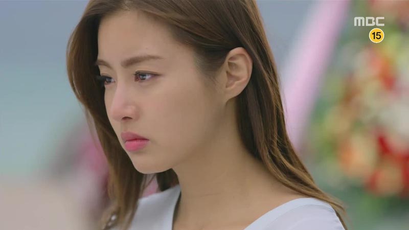 Cưới tôi rồi mà chồng vẫn công khai quan hệ với người yêu cũ