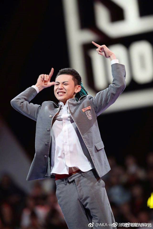 Phạm Băng Băng bật khóc khi em trai chính thức vào showbiz