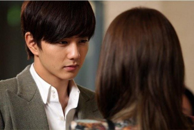 Vì lý do thầm kín, vợ cũ sẵn sàng dựng lên màn ngoại tình giả để ly hôn với tôi