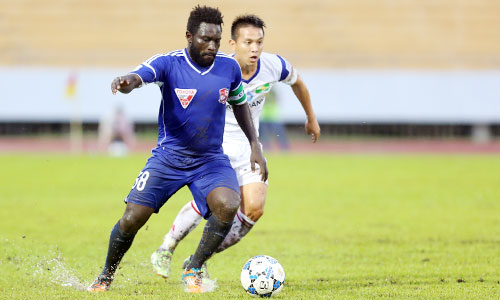 Cựu cầu thủ V-League bị bắt vì lừa đảo phụ nữ