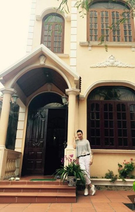 Sự giàu có của Hồ Quỳnh Hương sau khi tuyên bố rút khỏi làng giải trí