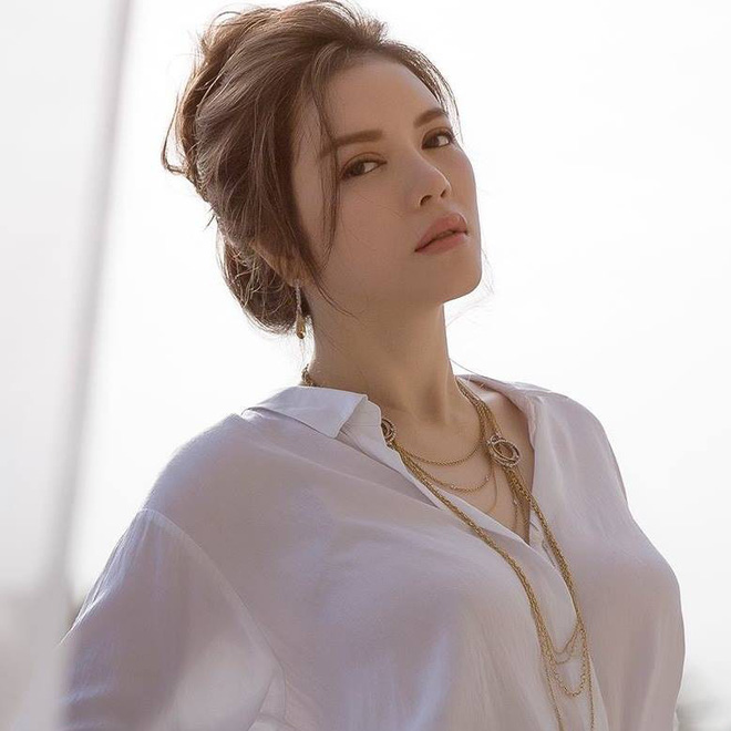 Bị chê là thảm họa khi đăng ảnh mặt mộc, câu trả lời của Lý Nhã Kỳ còn khiến fan ngỡ ngàng hơn