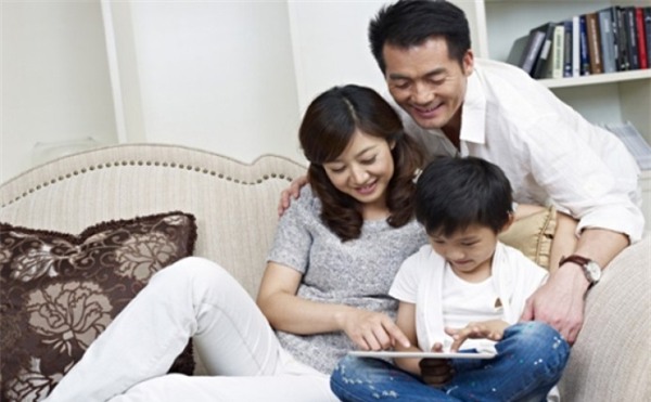 Cái bẫy ngọt ngào khiến phụ nữ trở thành người giúp việc cả đời