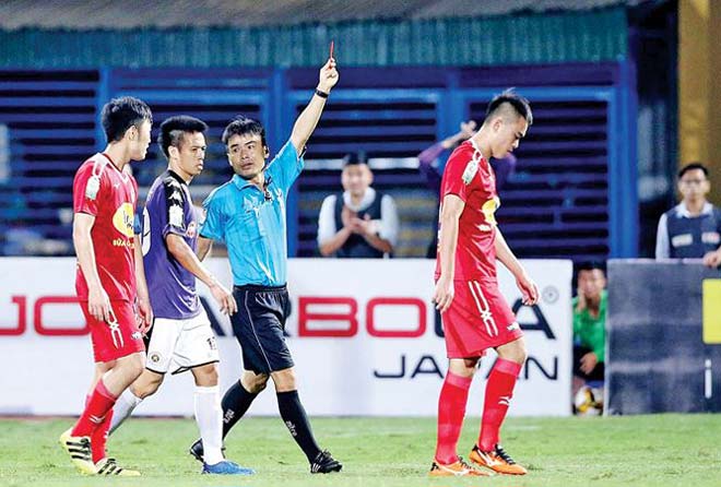 HAGL và gánh nặng của bóng đá đẹp