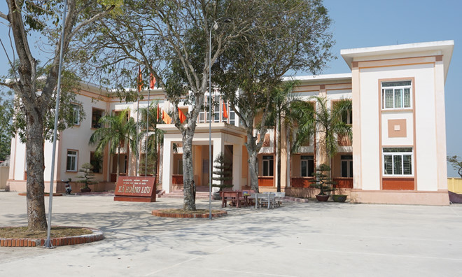 25 cán bộ xã bỏ nhiệm sở đi tham quan mô hình trồng rau