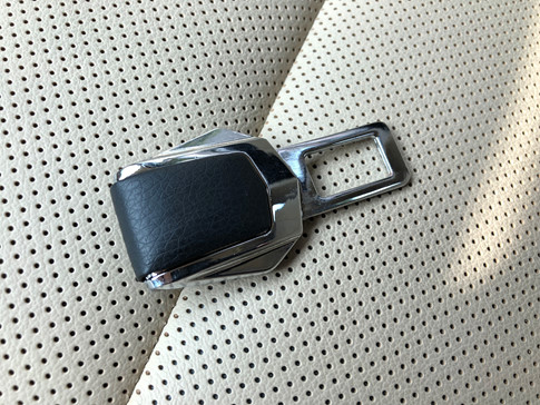 Phụ kiện chết người trên ô tô đang bán tràn lan tại Việt Nam