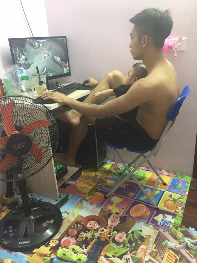 Thay bỉm, ru ngủ, chơi cùng con và 1.001 hình ảnh đáng yêu chứng minh bố là tất cả của các nhóc tì