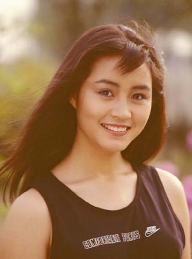 Chị đại Kim Hye Soo: Gái ế đắt giá của showbiz Hàn, chẳng cần bên ai cũng tự mình tỏa hương Chị đại Kim Hye Soo: Gái ế đắt giá của showbiz Hàn, chẳng cần bên ai cũng tự mình tỏa hương
