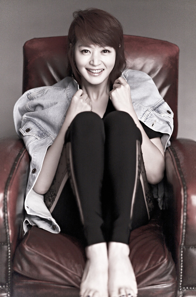 Chị đại Kim Hye Soo: Gái ế đắt giá của showbiz Hàn, chẳng cần bên ai cũng tự mình tỏa hương Chị đại Kim Hye Soo: Gái ế đắt giá của showbiz Hàn, chẳng cần bên ai cũng tự mình tỏa hương