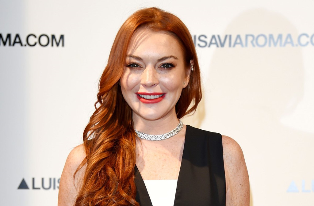 Lindsay Lohan: Ngôi sao nghiện phẫu thuật thẩm mỹ và già cỗi ở tuổi 32