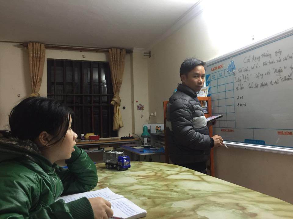 Chuyện ít biết về cô bé lớp 5 dám viết văn tả bố không bằng phụ huynh nhà người ta Chuyện ít biết về cô bé lớp 5 dám viết văn tả bố không bằng phụ huynh nhà người ta