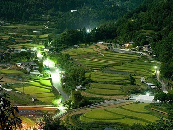 Ngôi làng ở Nhật Bản không có một cọng rác đầu tiên trên thế giới Ngôi làng ở Nhật Bản không có một cọng rác đầu tiên trên thế giới