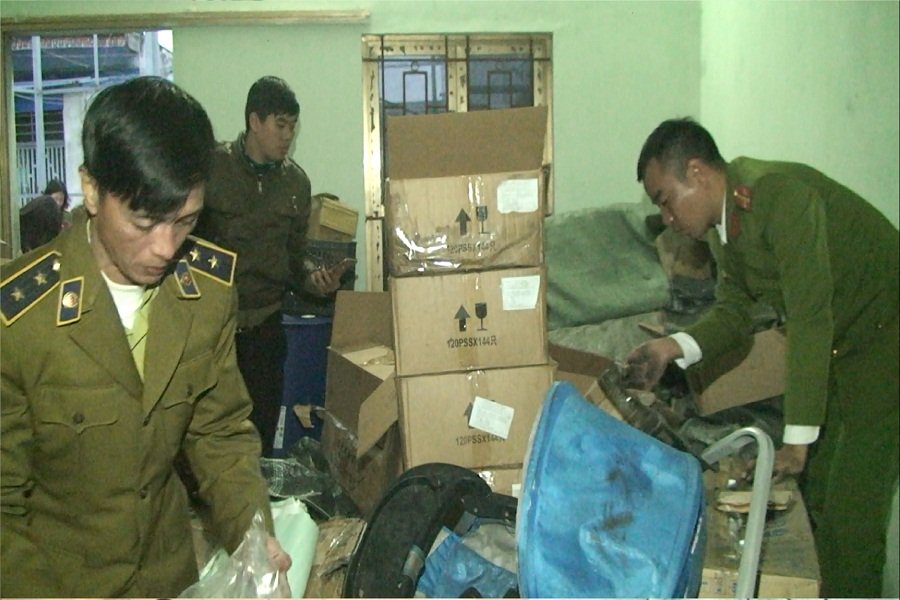 Rùng mình quy trình chế củi tre thành thuốc trị ung thư