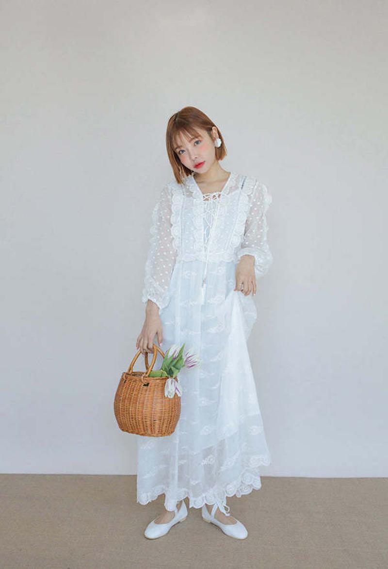 Hè rồi, chị em thiếu gì cũng được nhưng đừng quên 2 kiểu váy maxi này!