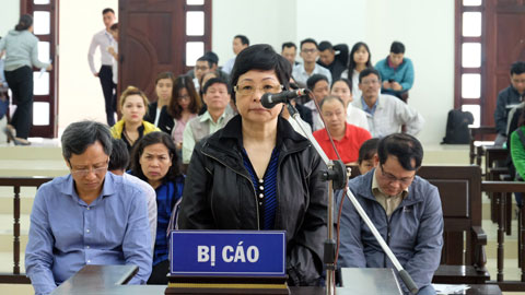 Cựu ĐBQH Châu Thị Thu Nga đòi điều tra dùng tiền như thế nào