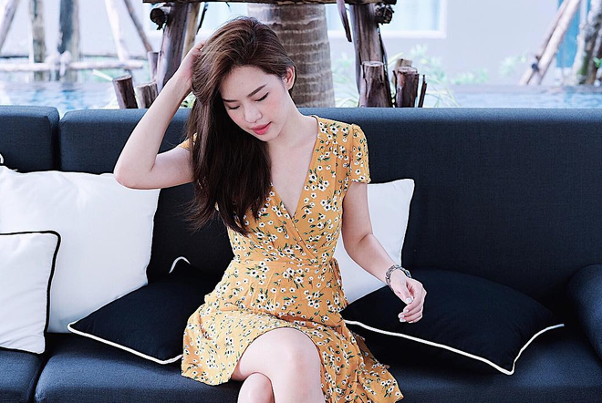 Hè 2018 đúng là mùa mặc váy hoa rồi, hot nhất đang là 3 kiểu váy cực xinh xẻo và nữ tính này Hè 2018 đúng là mùa mặc váy hoa rồi, hot nhất đang là 3 kiểu váy cực xinh xẻo và nữ tính này
