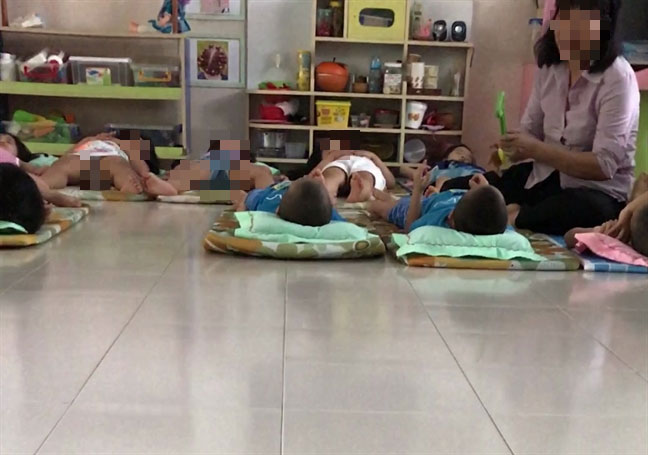 Cô giáo đánh, mắng trẻ là thú hay là người tại trường mầm non công lập, nhiều phụ huynh bất ngờ, lo lắng
